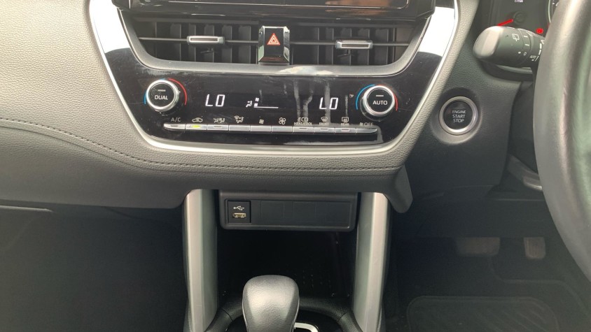 2023 TOYOTA COROLLA CROSS 1.8 XS