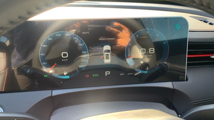 2025 JETOUR X70 PLUS 1.5T MOMENTUM