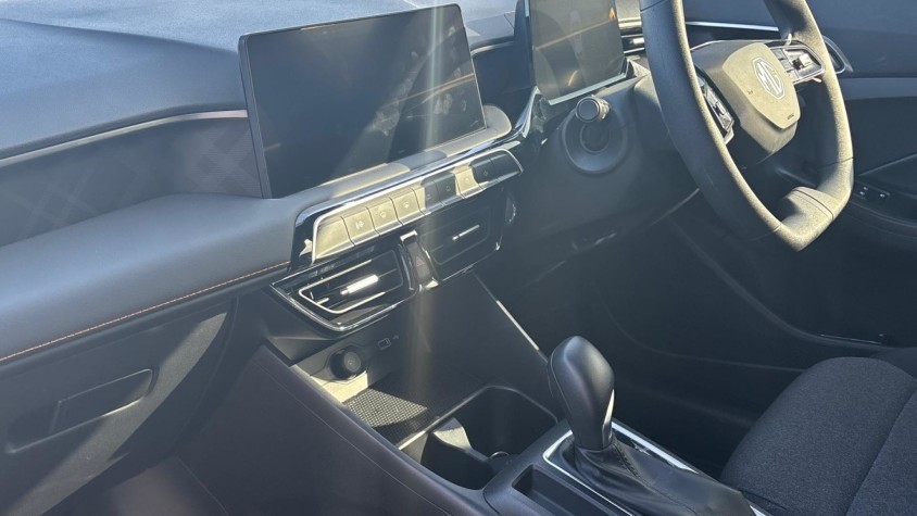 2025 MG 3 1.5 COMFORT