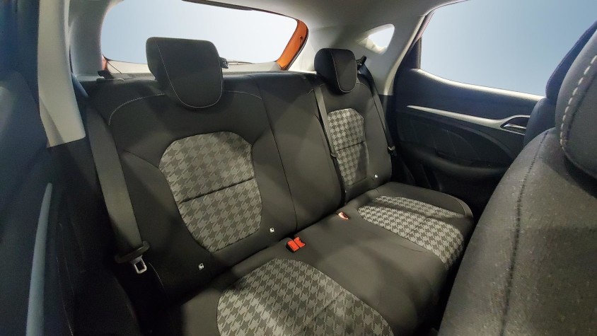 2025 MG ZS 1.5 DELUX