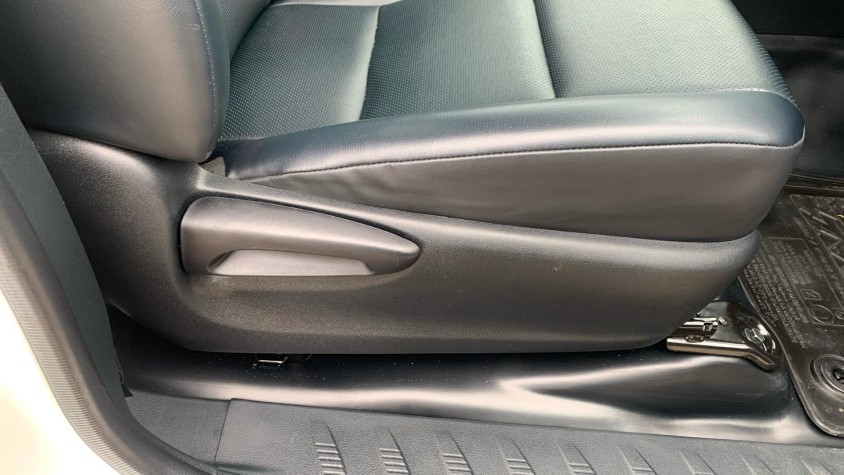 2024 TOYOTA HILUX 2.4 GD-6 SR 4X4