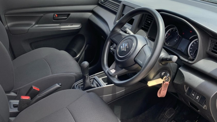 2025 SUZUKI ERTIGA 1.5 GA