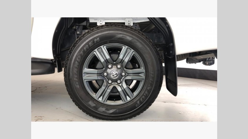 2025 TOYOTA HILUX 2.8 GD-6 RAIDER 4X4