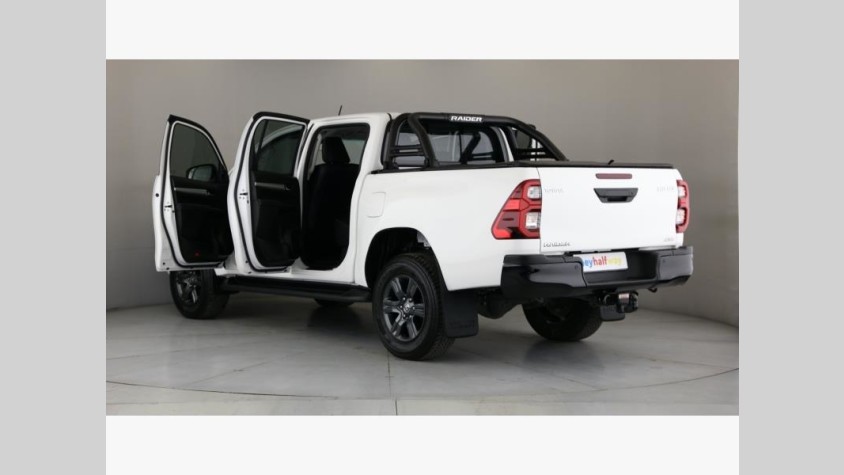 2025 TOYOTA HILUX 2.8 GD-6 RAIDER 4X4