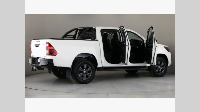 2025 TOYOTA HILUX 2.8 GD-6 RAIDER 4X4