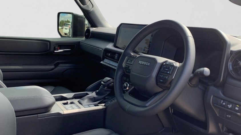 2025 TOYOTA PRADO VX-R 2.8GD