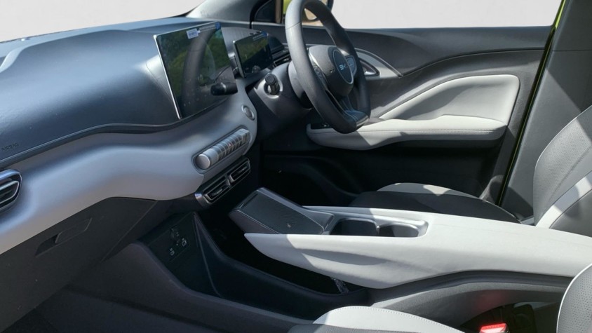 2025 BYD DOLPHIN SURF COMFORT