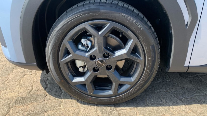 2025 BYD DOLPHIN SURF COMFORT