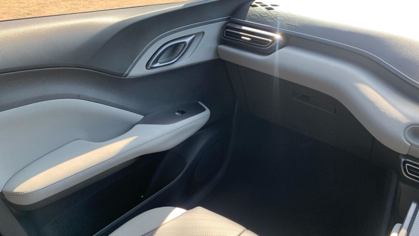 2025 BYD DOLPHIN SURF COMFORT