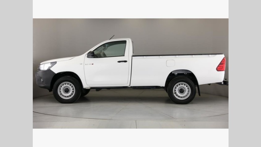 2024 TOYOTA HILUX 2.4 GD-6 SR 4X4