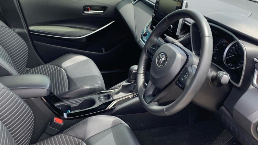 2021 TOYOTA COROLLA 1.8 XS CVT