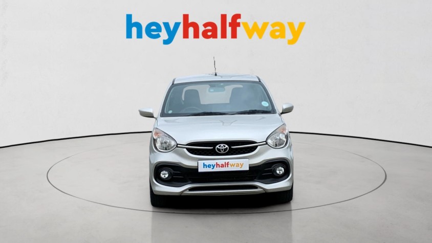 2023 TOYOTA VITZ 1.0 XR