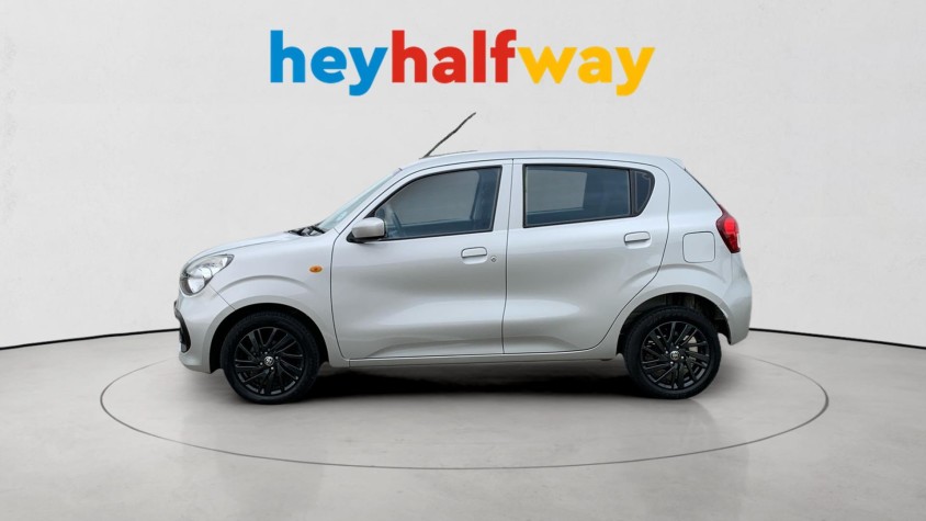 2023 TOYOTA VITZ 1.0 XR