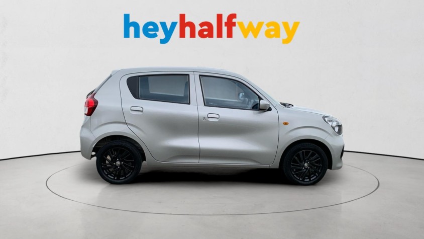 2023 TOYOTA VITZ 1.0 XR