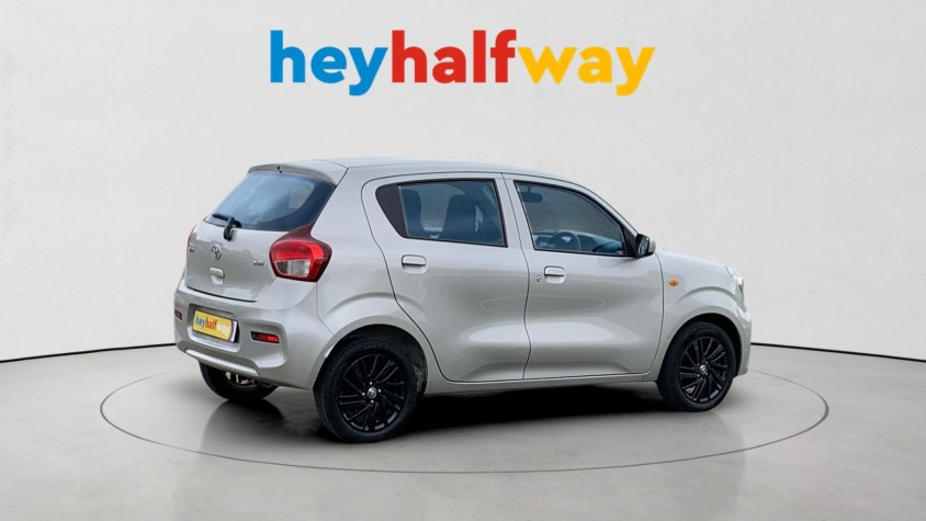 2023 TOYOTA VITZ 1.0 XR