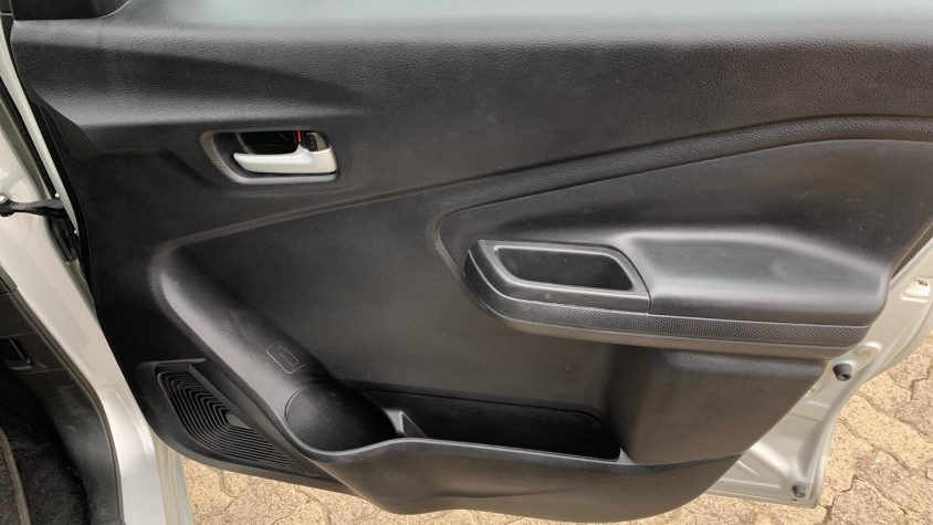 2023 TOYOTA VITZ 1.0 XR