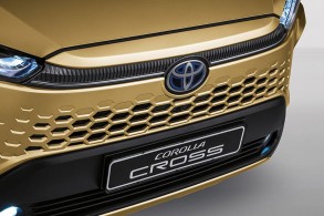 TOYOTA COROLLA CROSS 1.8 XR CVT