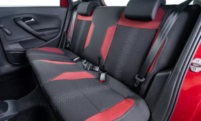 VOLKSWAGEN POLO VIVO 1.4 (5DR)