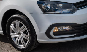 VOLKSWAGEN POLO VIVO 1.4 (5DR)