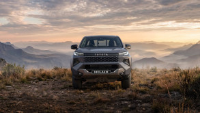 TOYOTA HILUX 2.4 GD-6 RB RAIDER