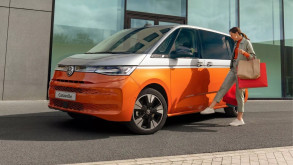 VOLKSWAGEN CARAVELLE HIGHLINE 2.0 BiTDI
146kW DSG 4MOTION SWB