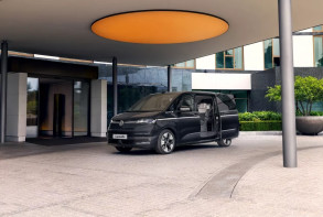 VOLKSWAGEN CARAVELLE HIGHLINE 2.0 BiTDI
146kW DSG 4MOTION SWB