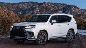 LEXUS LX 700h F-SPORT