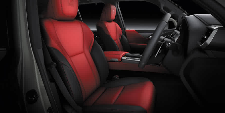 LEXUS LX 700H OVERTRAIL