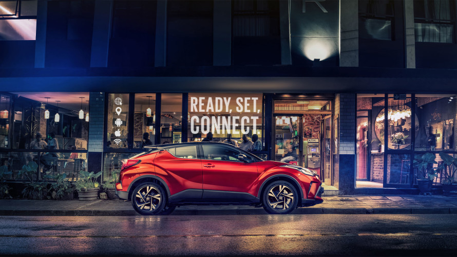 TOYOTA C-HR 1.2T PLUS CVT