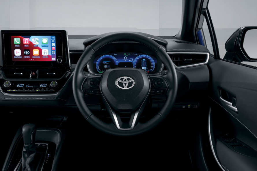 TOYOTA COROLLA HB 1.8 XR CVT HEV