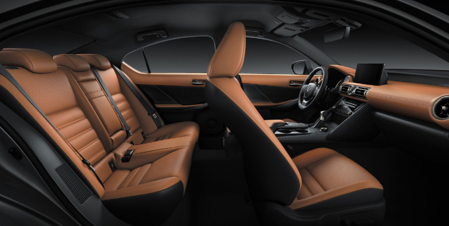 LEXUS IS 300H SE