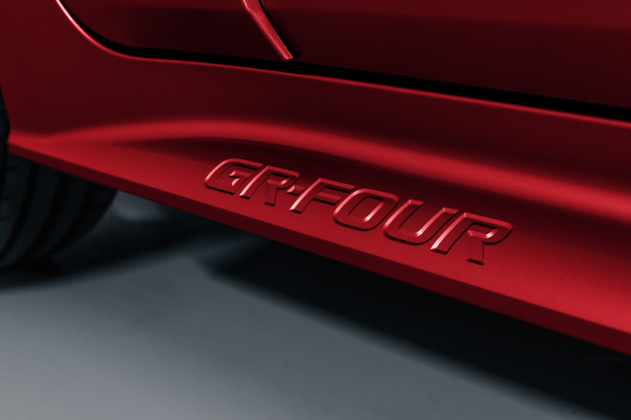 TOYOTA GR COROLLA 1.6T CIRCUIT (5DR)