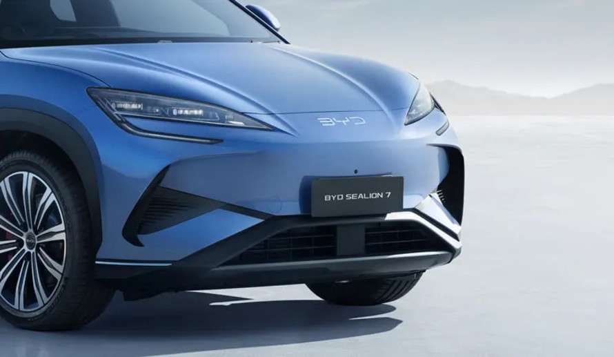 BYD SEALION 7 PREMIUM