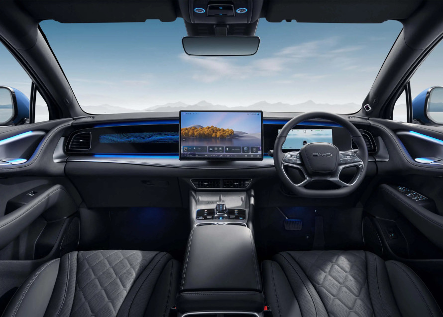 BYD SEALION 7 PREMIUM