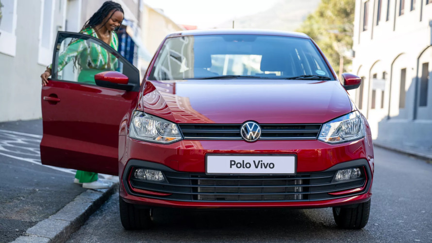 VOLKSWAGEN POLO VIVO 1.4 (5DR)
