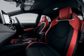 TOYOTA COROLLA 1.2T XS (5DR)