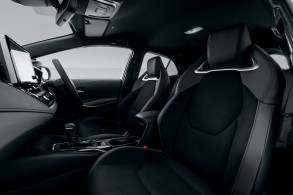 TOYOTA COROLLA 1.2T XS (5DR)