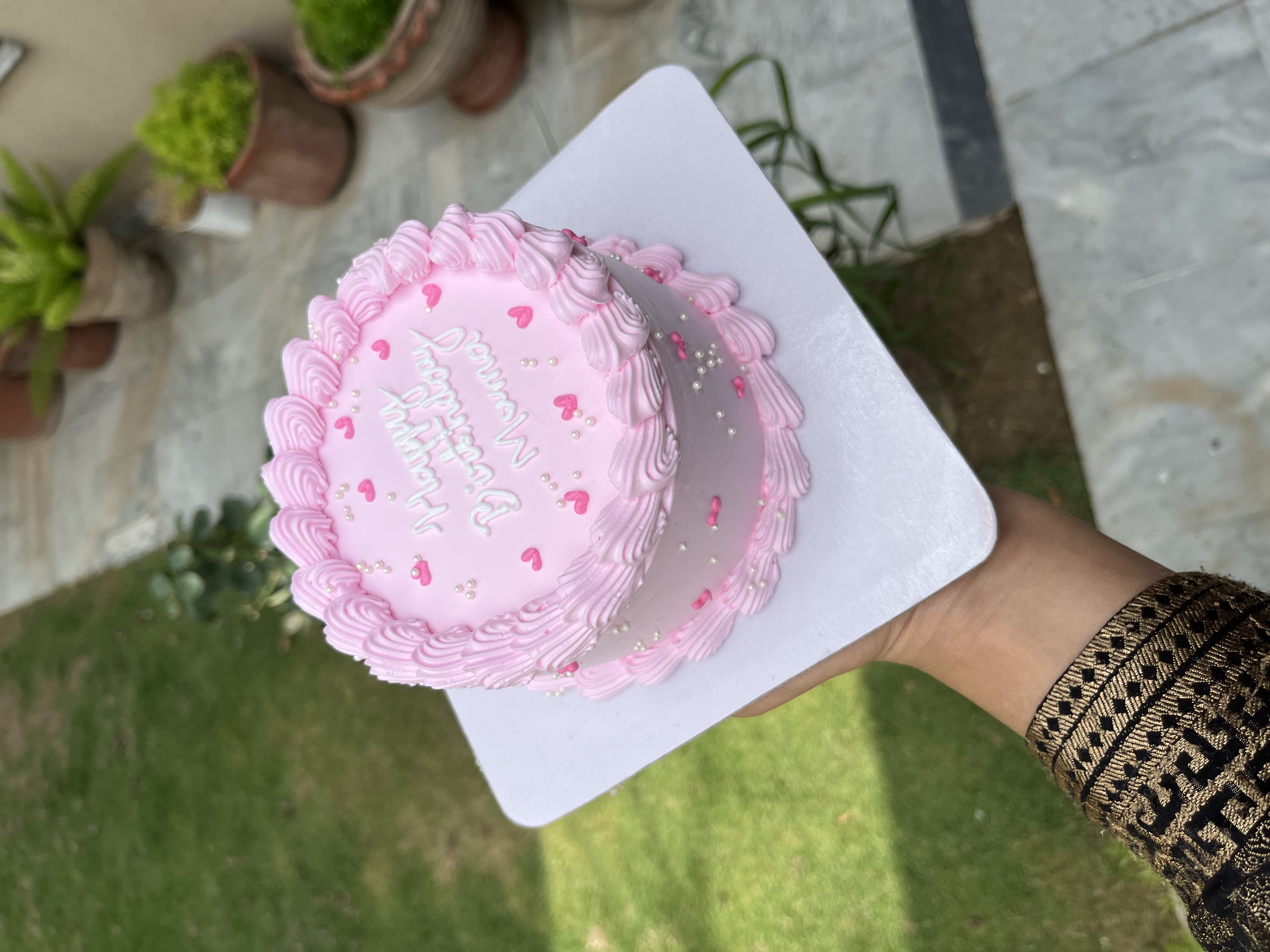 Pink Shell Border Birthday Cake