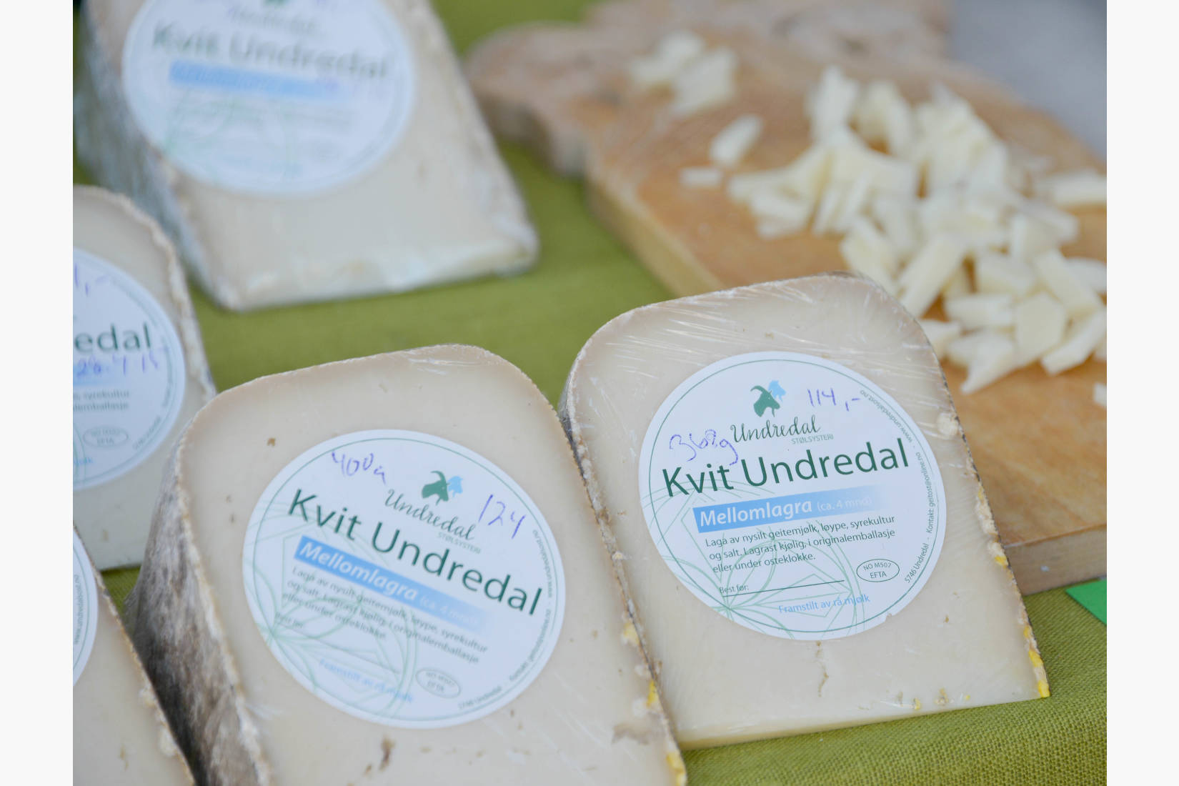 Kvit Undredal fra Undredal stølsysteri fikk NM-bronse under Matstreif 2015.