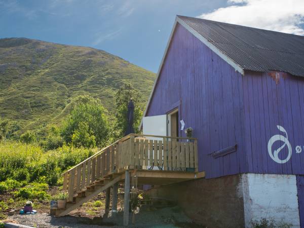 Økolonialen og Bergithas sturebu på Norheim Gård