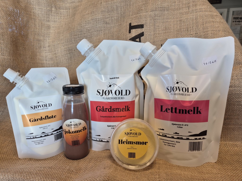 Dette er noen av produktene vi lager i meieriet.