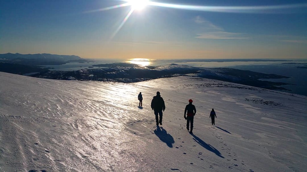 Fra Storfonna ser du øyrikene Hitra og Smøla.