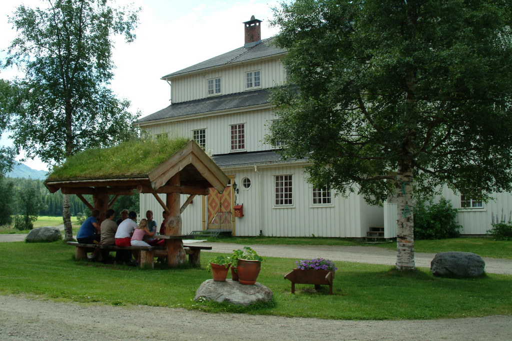 Tunet på Mokk gård