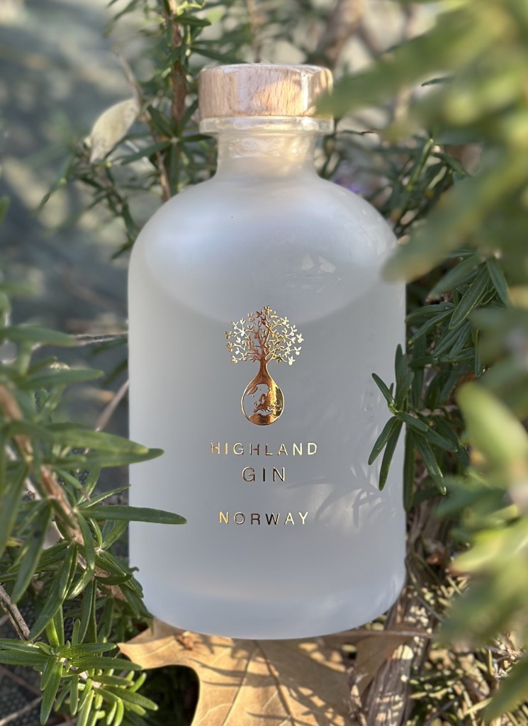Vår Highland Gin -SKOG- ble premiert med sølvmedalje i London Spirits Competition 2025. Destilleriet, Norstill, ligger ved siden av Støylen hvor man kan ha omvisning og smakinger. Det er få destillerier som ligger 600 m.o.h og bruker kildevann, noe som gir produkts en ekstra "finish".