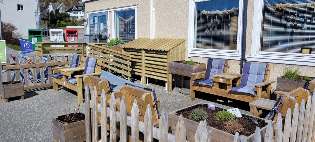 Ingangsparti med terrasse