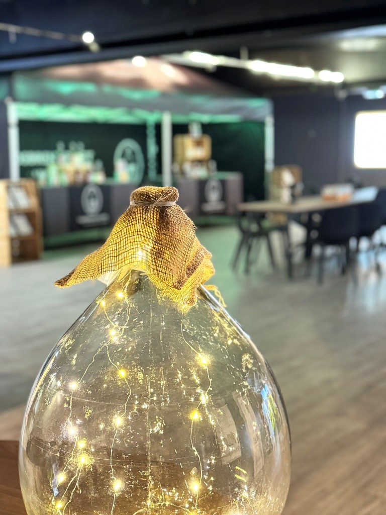 I Gildehallen tilbyr vi smakingar av våre produkt til grupper.