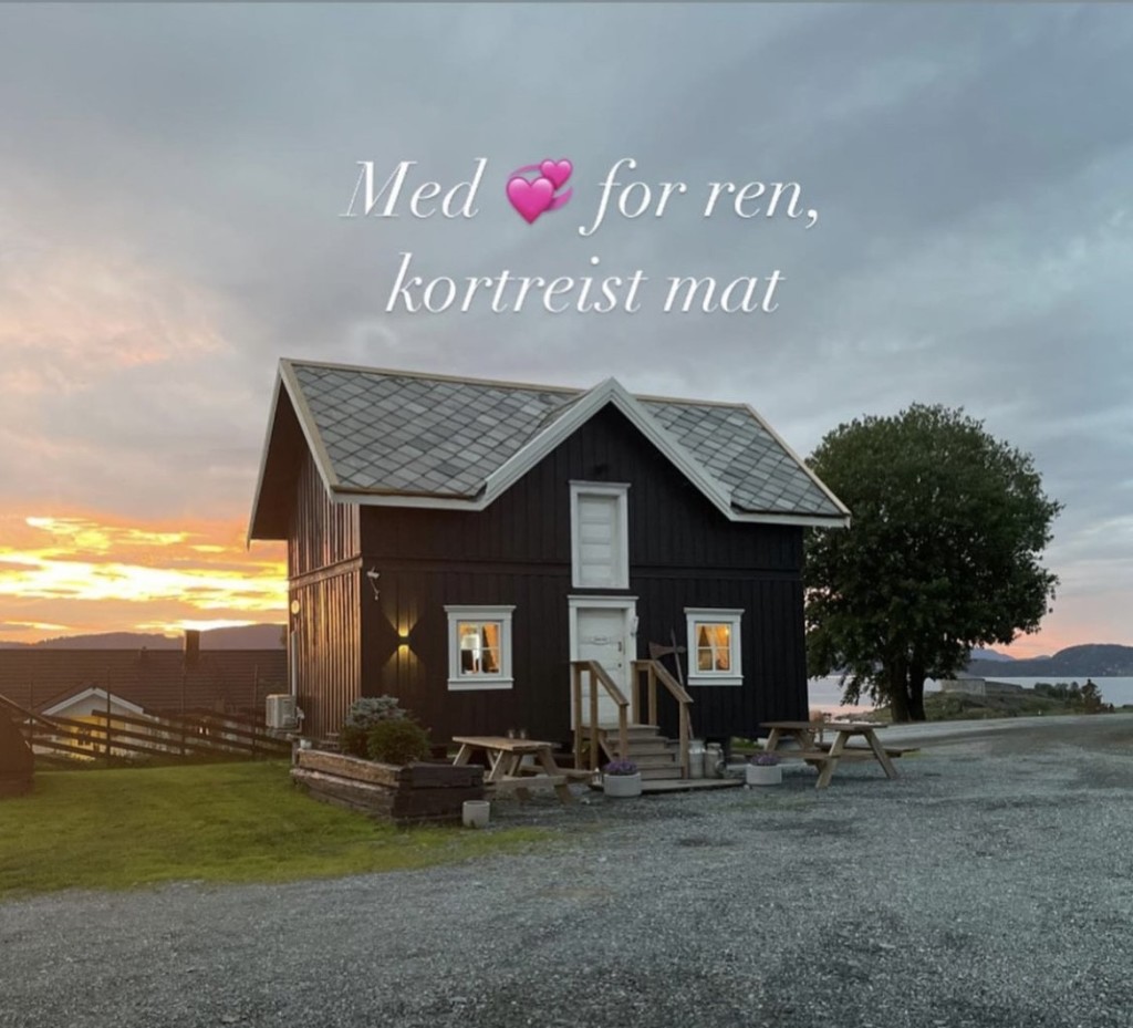 Gårdsbutiken vår er selvbetjent og alltid åpen.