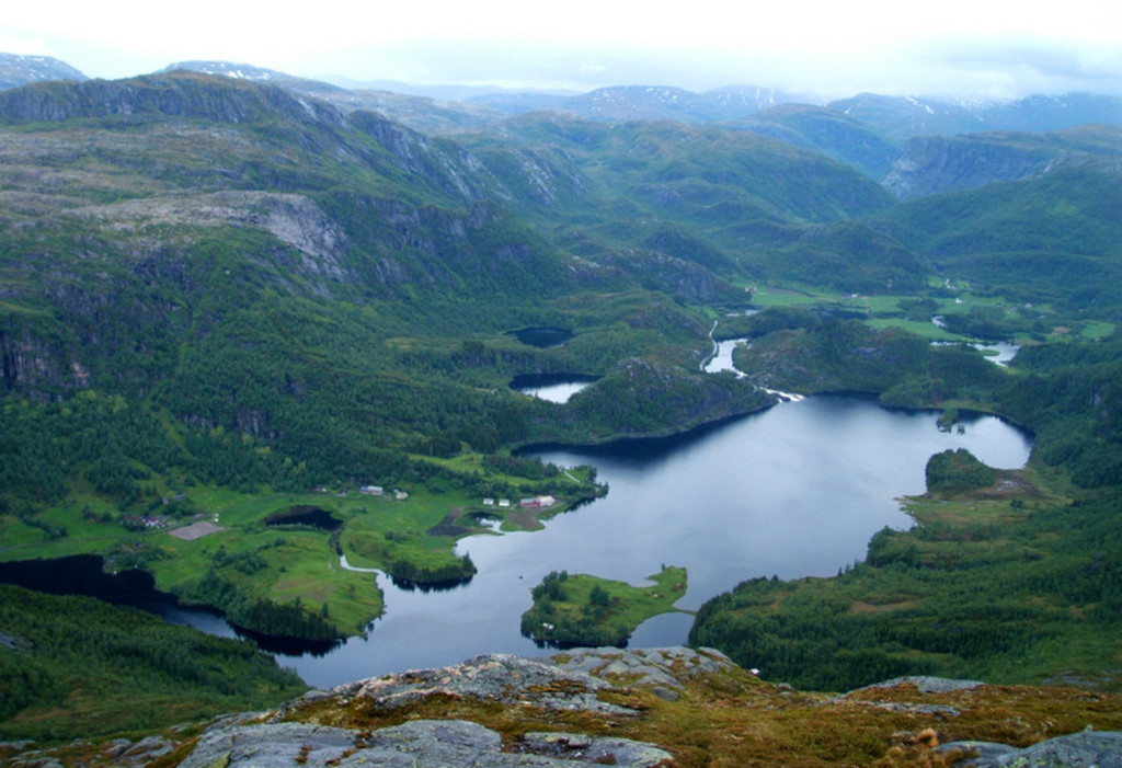 Utsikt over Bergo og Eksingedalen.