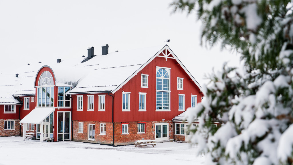 Moderne lokaler i eldre låvebygning