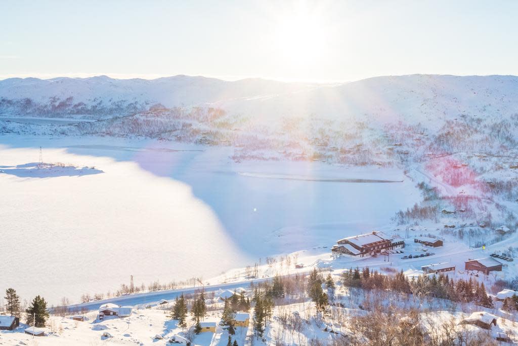 Ski/sykkel rett utenfor døren.